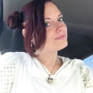 Meet your Posher, Danelle